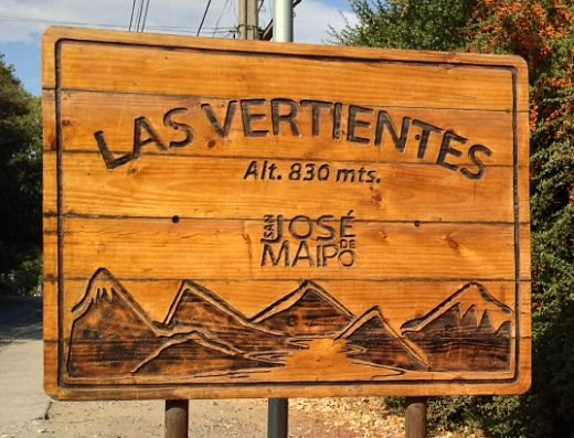 Las Vertientes, Cajón del Maipo